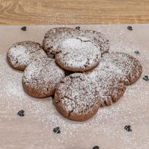 biscuits au beurre, cacao et sucre glace